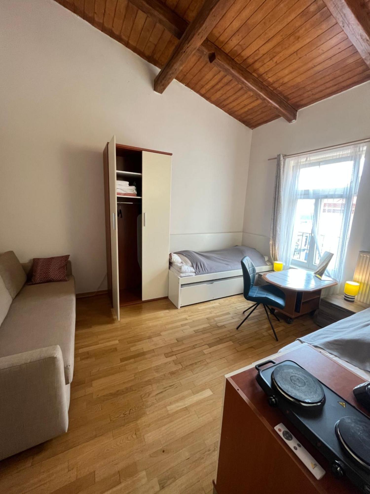 The Moon Apartment, Old Town * Prague